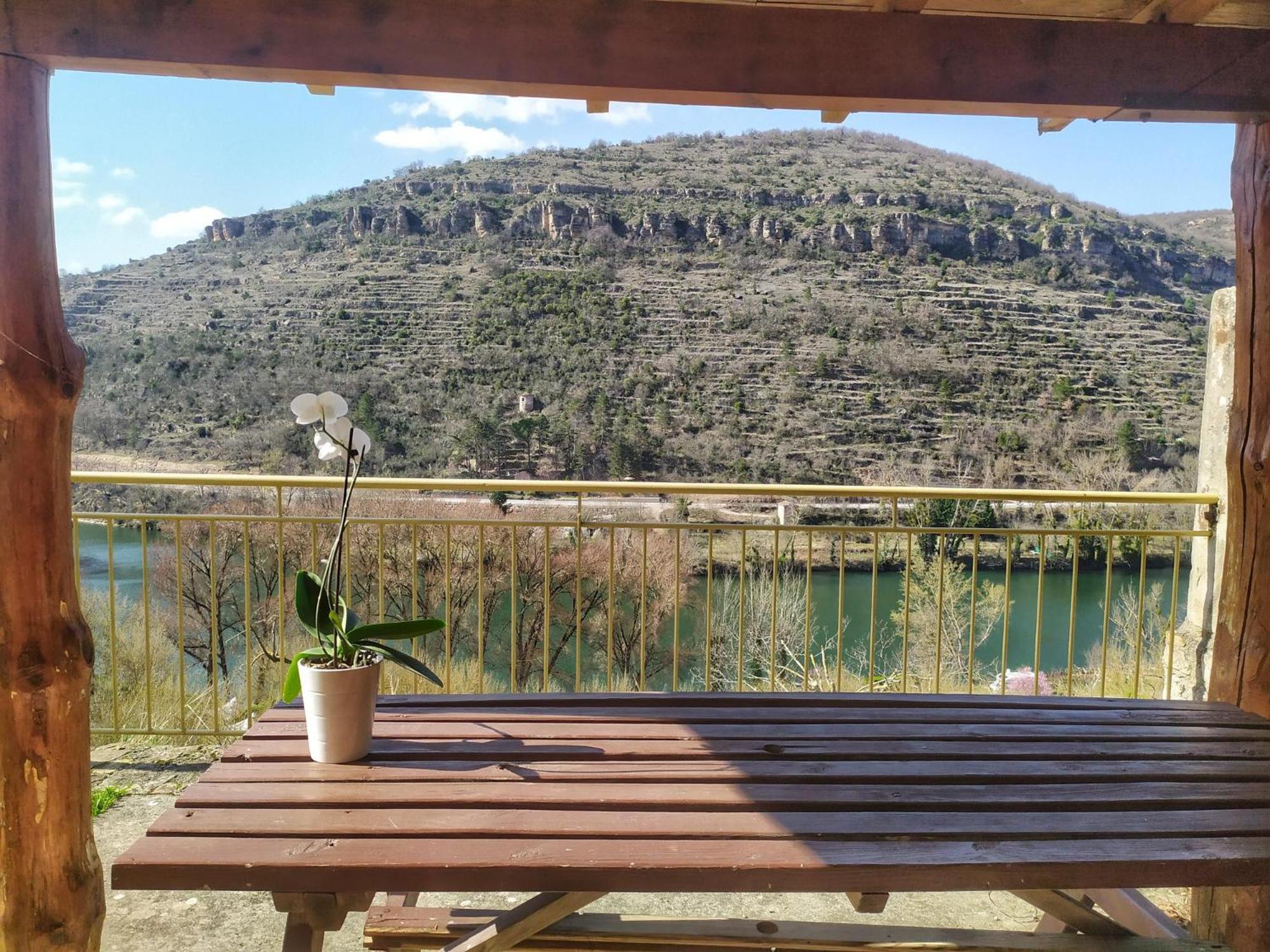Camping Cascade Aveyron 塔恩河畔圣罗姆 外观 照片