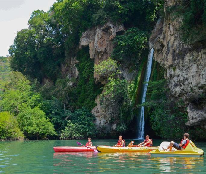 Camping Cascade Aveyron 塔恩河畔圣罗姆 外观 照片