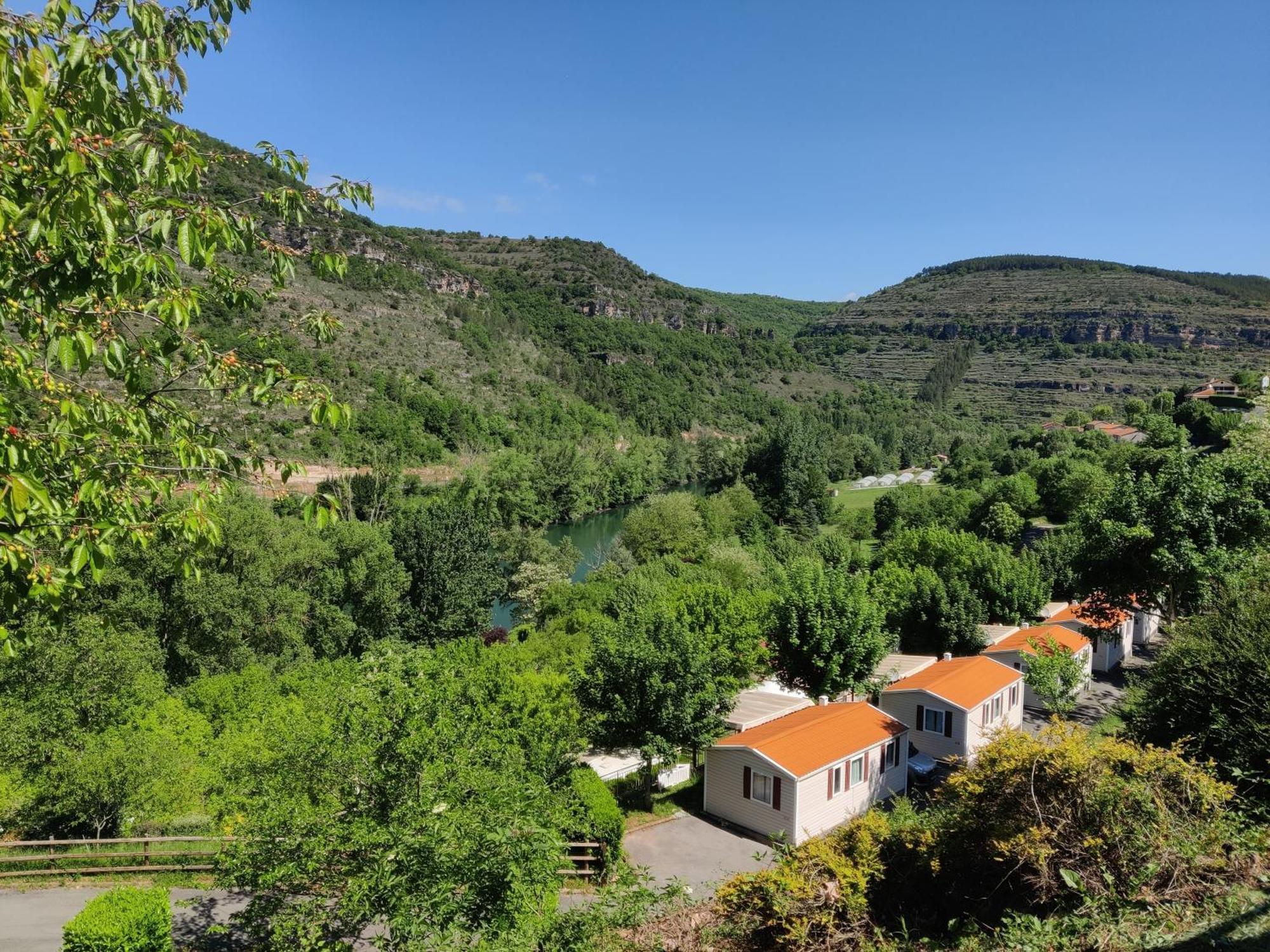 Camping Cascade Aveyron 塔恩河畔圣罗姆 外观 照片