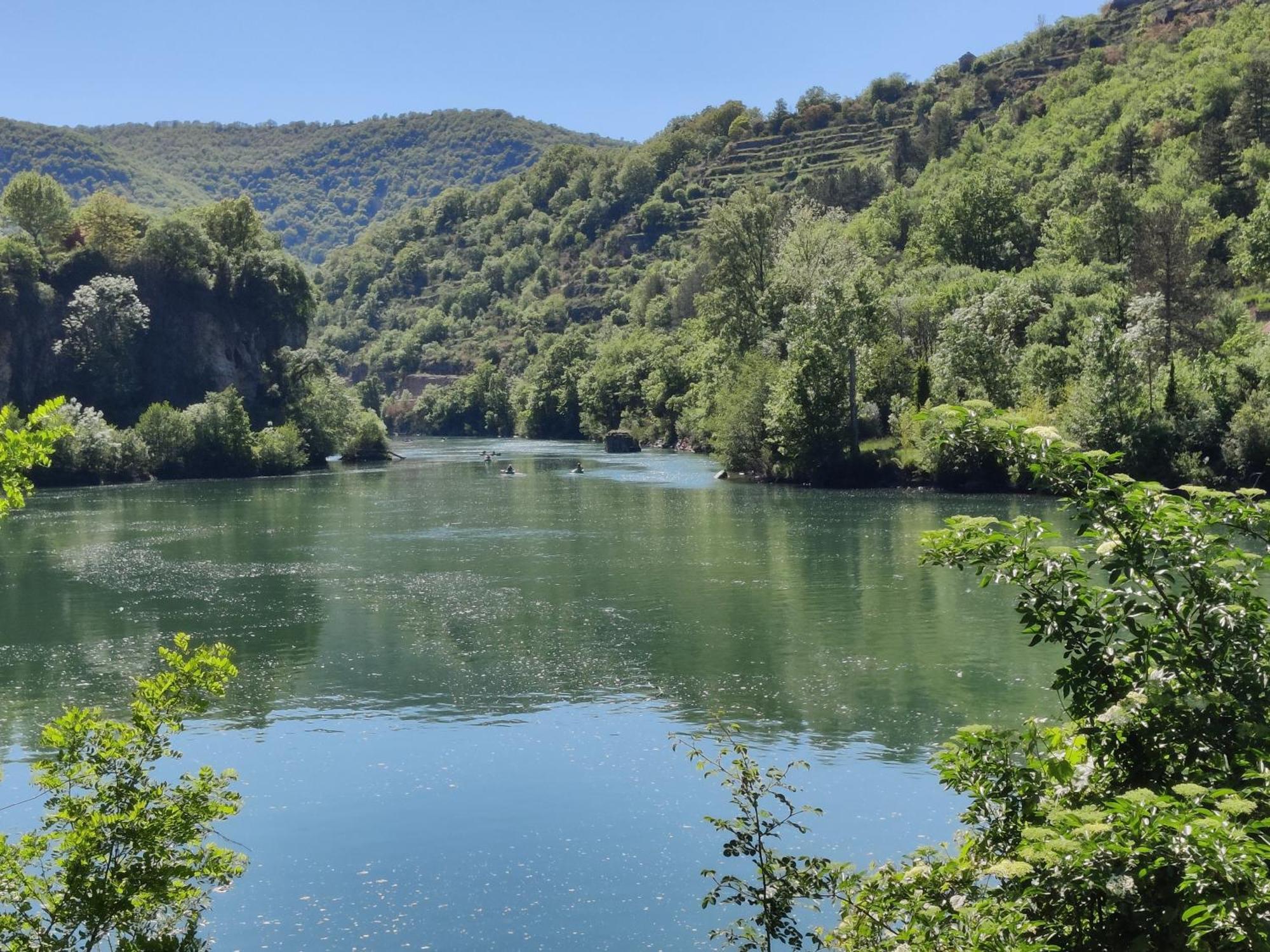 Camping Cascade Aveyron 塔恩河畔圣罗姆 外观 照片