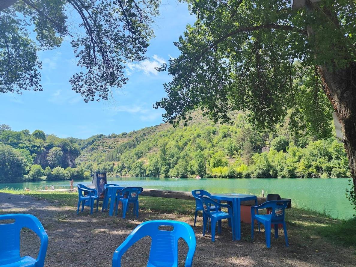 Camping Cascade Aveyron 塔恩河畔圣罗姆 外观 照片